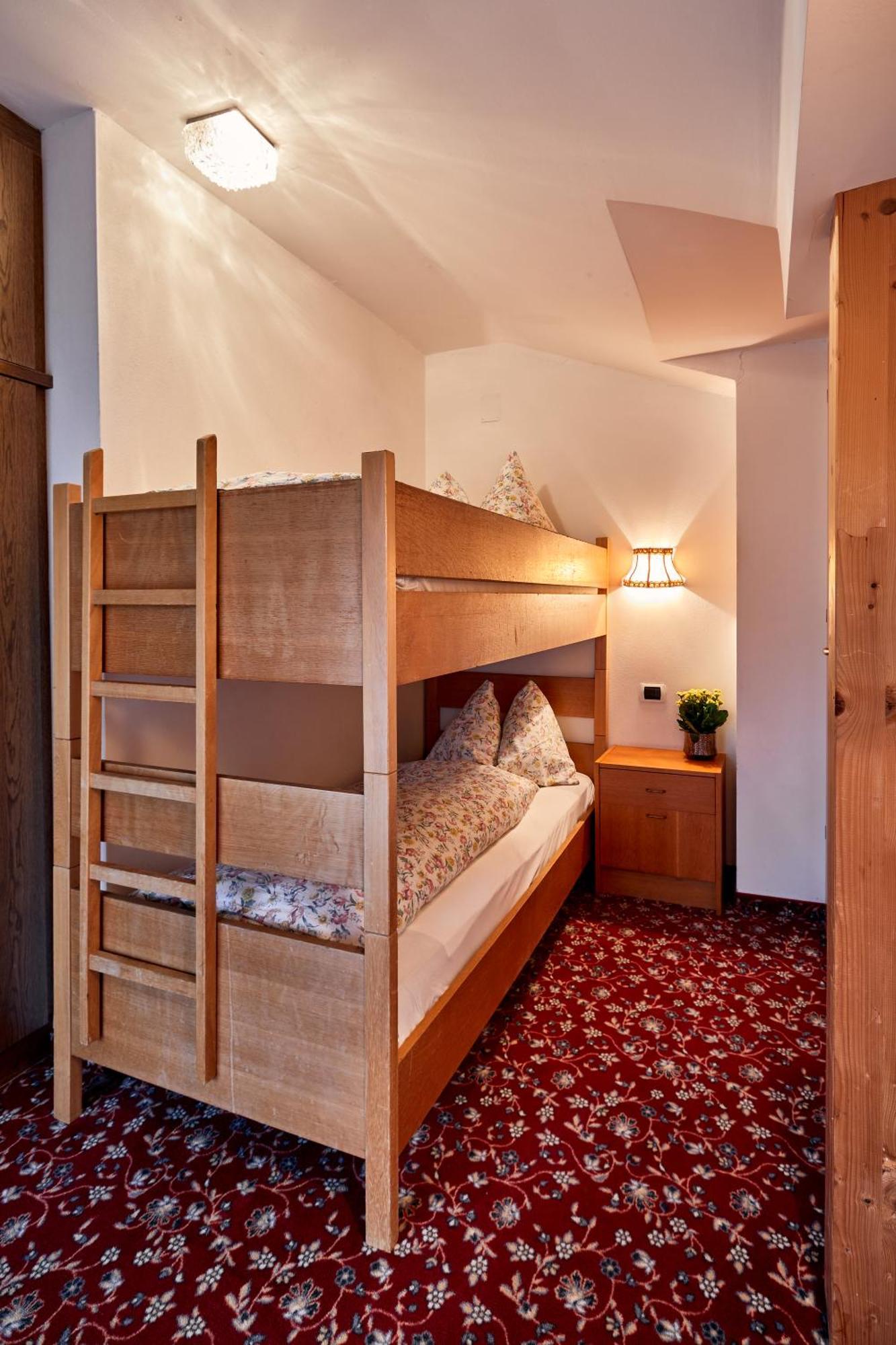 Ferienpension Zummuellerhof Natz-Schabs 部屋 写真